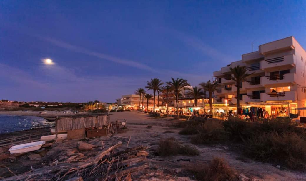 Apartament Apartamento Sa Varadero 2D Vista Mare Laterale Es Pujols Zewnętrze zdjęcie